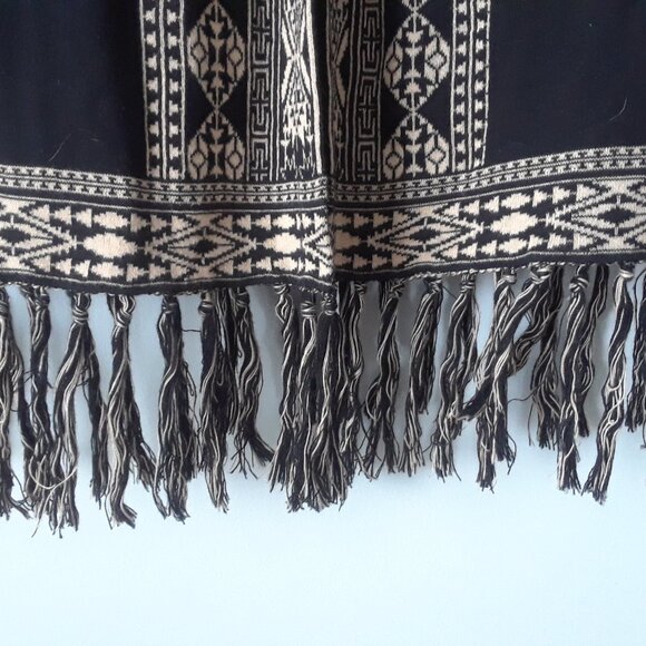 Lucky Brand 100% Cotton Boho Fringe Cardigan - Picture 5 of 11